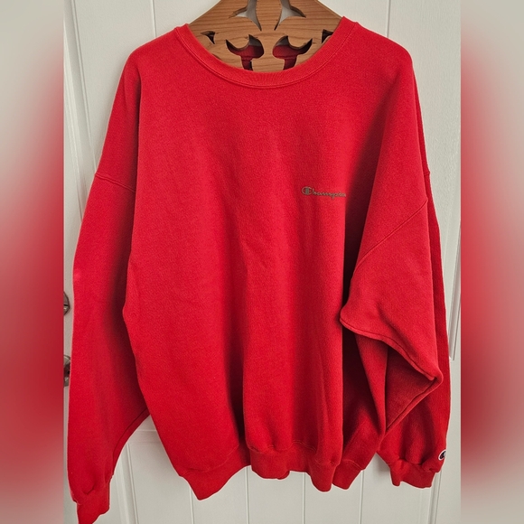CHAMPION Men's Long Sleeve Red Pullover Sweatshirt - Picture 1 of 5